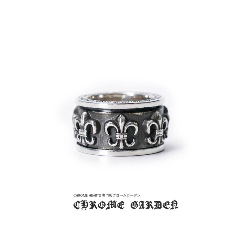 Ch**me He**ts bs fleur spinner ring