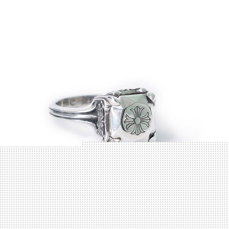 Ch**me He**ts butterfly cross cocktail ring